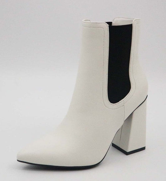 bootie with side elastic pointy toe chuncky heel
